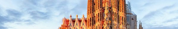 spanish-studies-abroad-barcelona-sagrada-familia